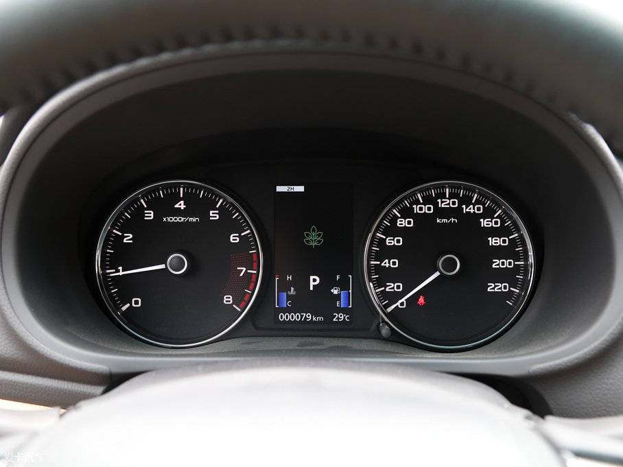 實拍全新帕杰羅