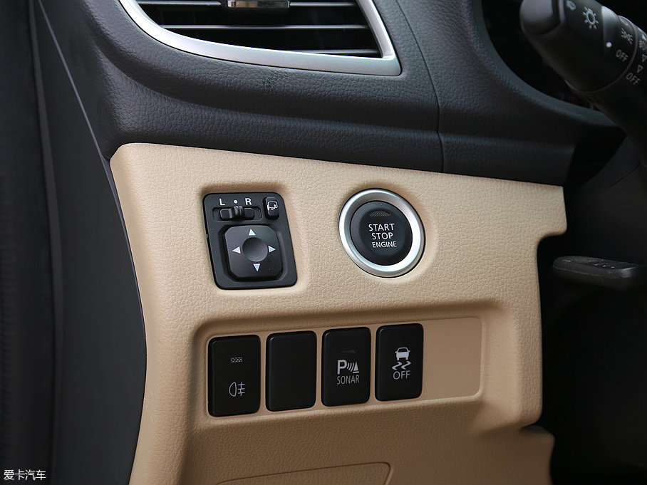 實拍全新帕杰羅