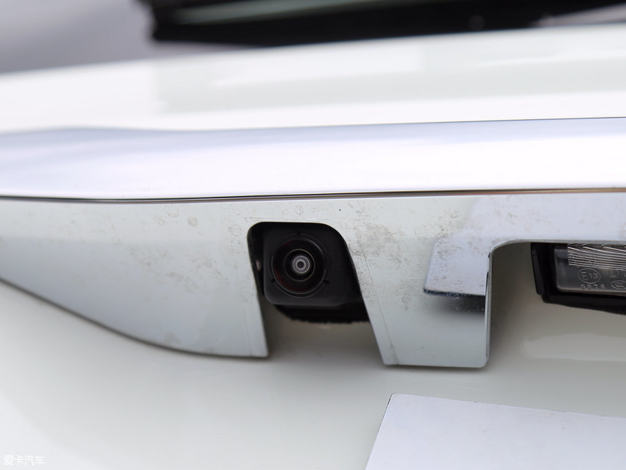 實拍全新帕杰羅