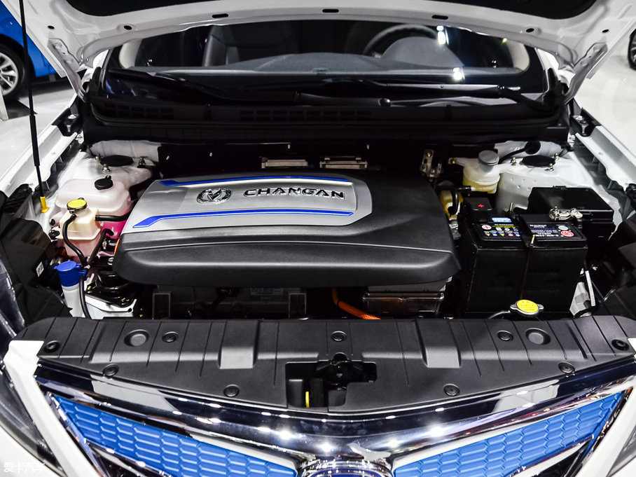 长安乘用车2018款逸动EV
