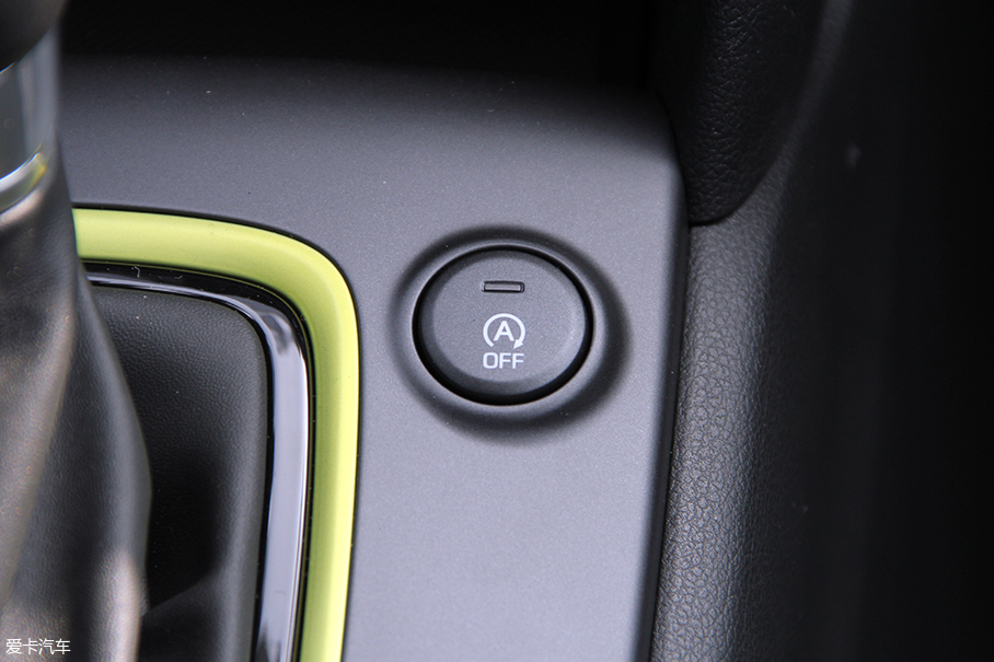 北京現代2018款昂希諾