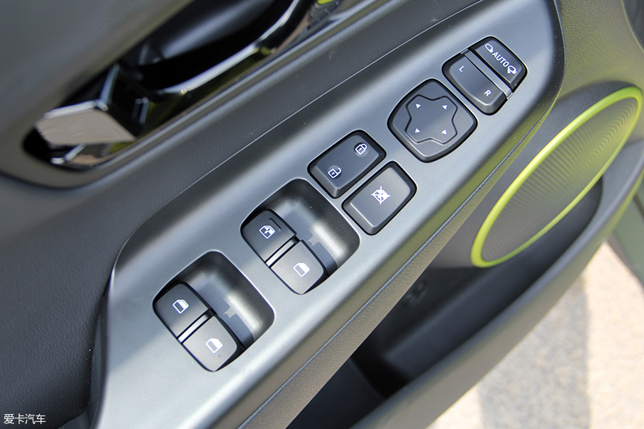 北京現代2018款昂希諾