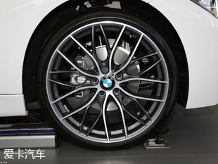 寶馬330i與奧迪A5該選誰(shuí)