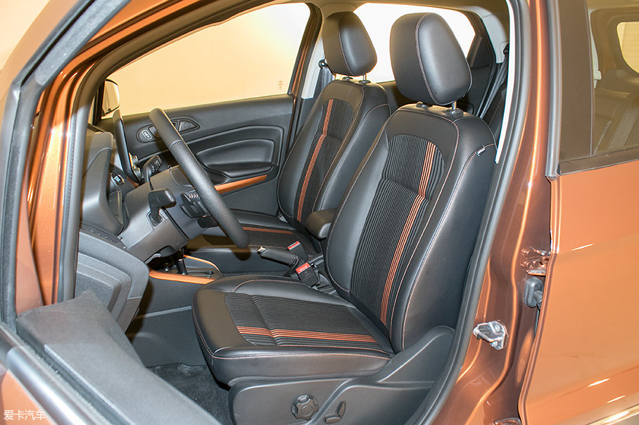 愛卡實拍長安福特新翼搏