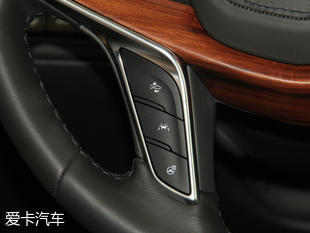 實拍凱迪拉克XT5輕混動車型