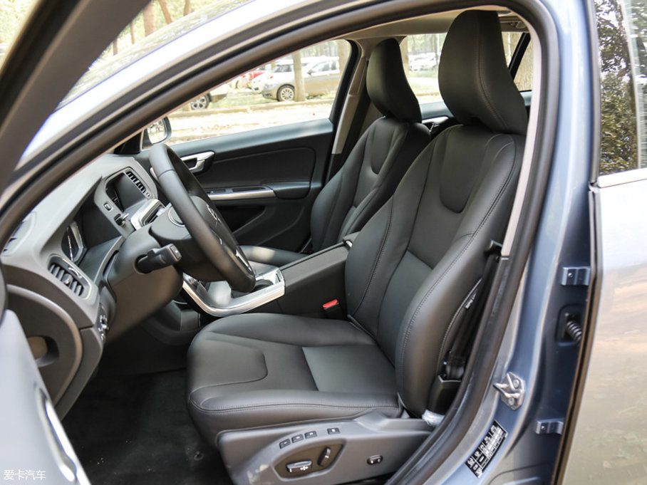 自駕出行新選擇 12款4-50萬(wàn)旅行車推薦