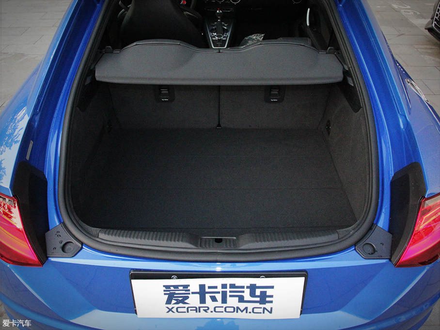 性感的性能野獸 實拍奧迪TT RS Coupe