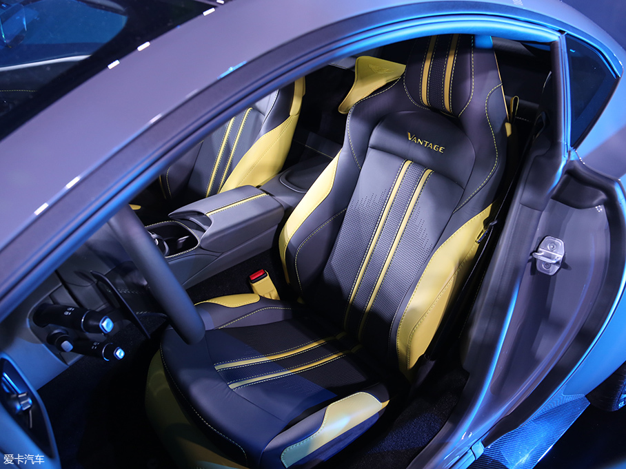 全新Vantage首發