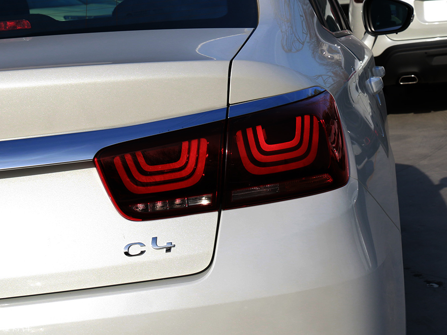 實拍2018款C4世嘉