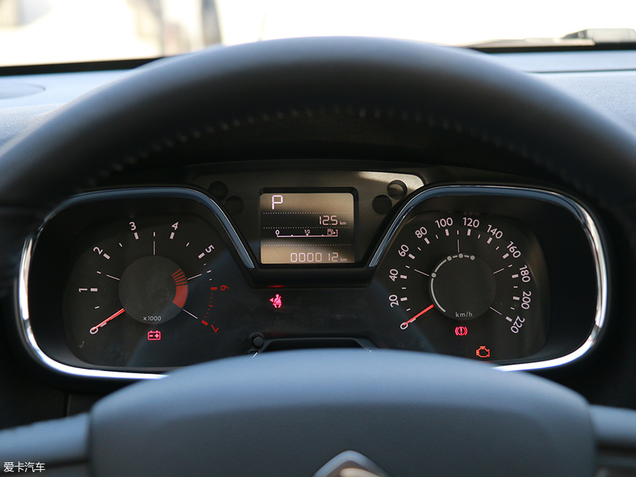 實拍2018款C4世嘉