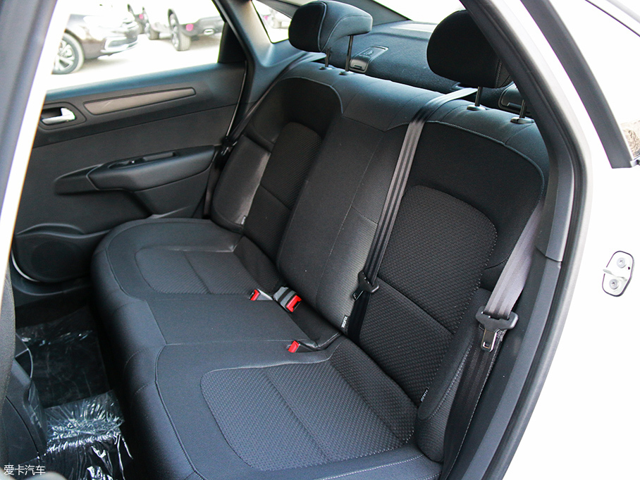 實拍2018款C4世嘉