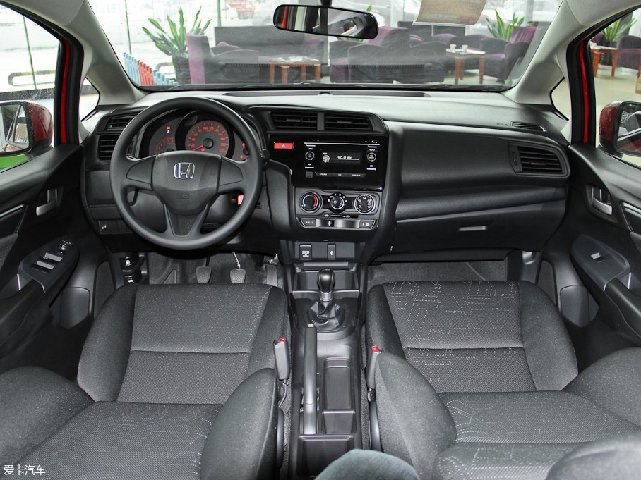 玩車還得MT 4款充滿樂趣的手動車型推薦