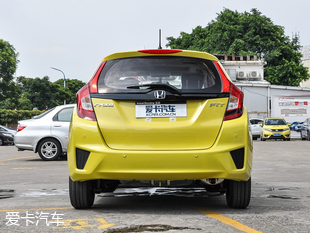 玩車還得MT 4款充滿樂趣的手動車型推薦