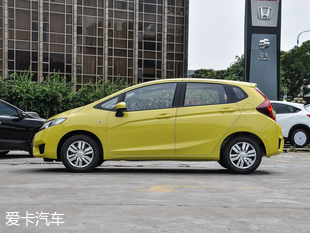 玩車還得MT 4款充滿樂趣的手動車型推薦