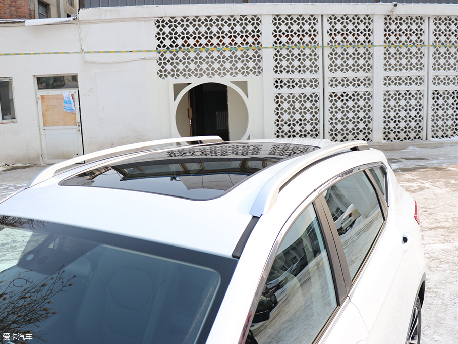 不斷加快前進的腳步 愛卡實拍駿派T086