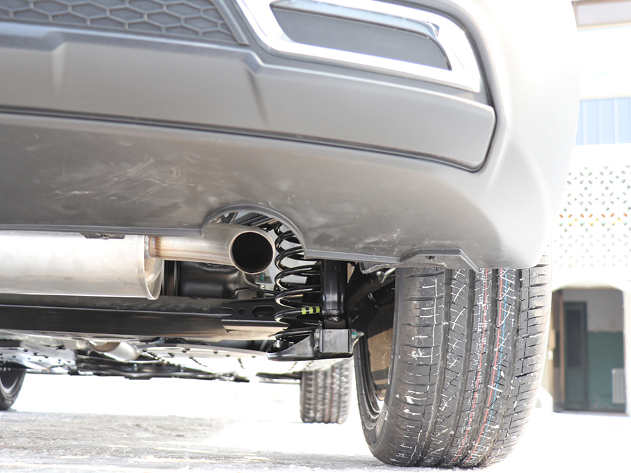 不斷加快前進的腳步 愛卡實拍駿派T086