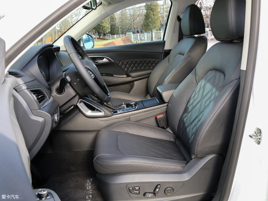 征服沙漠的勇士 4款達喀爾中的車型推薦