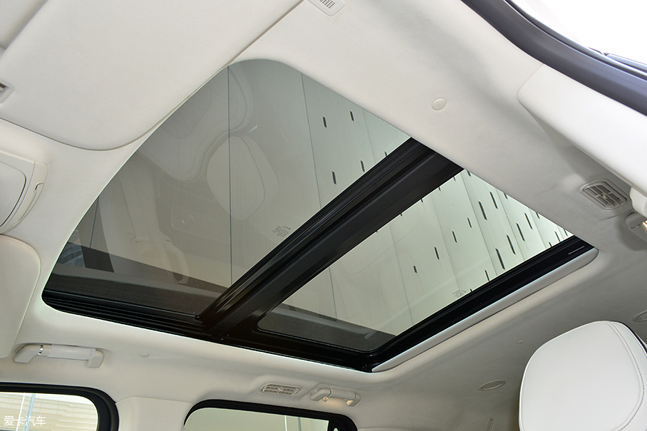 愛卡實拍全新林肯領(lǐng)航員總統(tǒng)版