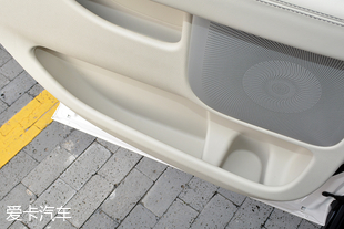 愛卡實拍全新林肯領航員總統版