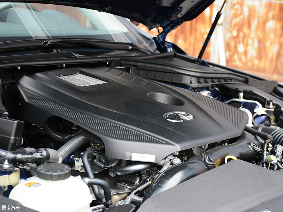 實拍英菲尼迪Q50L