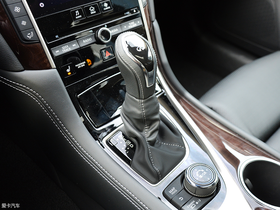 實拍英菲尼迪Q50L