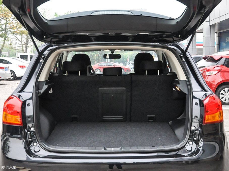 15万SUV