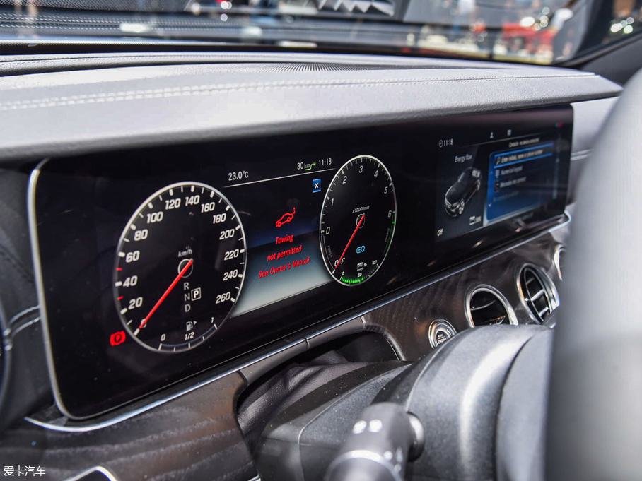 奧迪A6對比奔馳E級