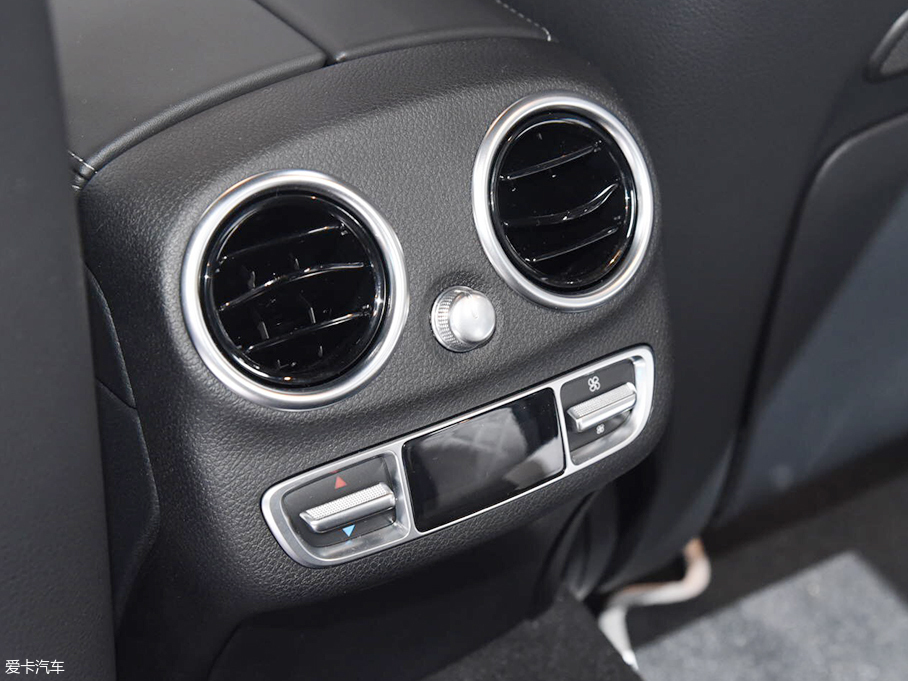 2018日內瓦車展；V60；沃爾沃；奔馳；C級旅行版