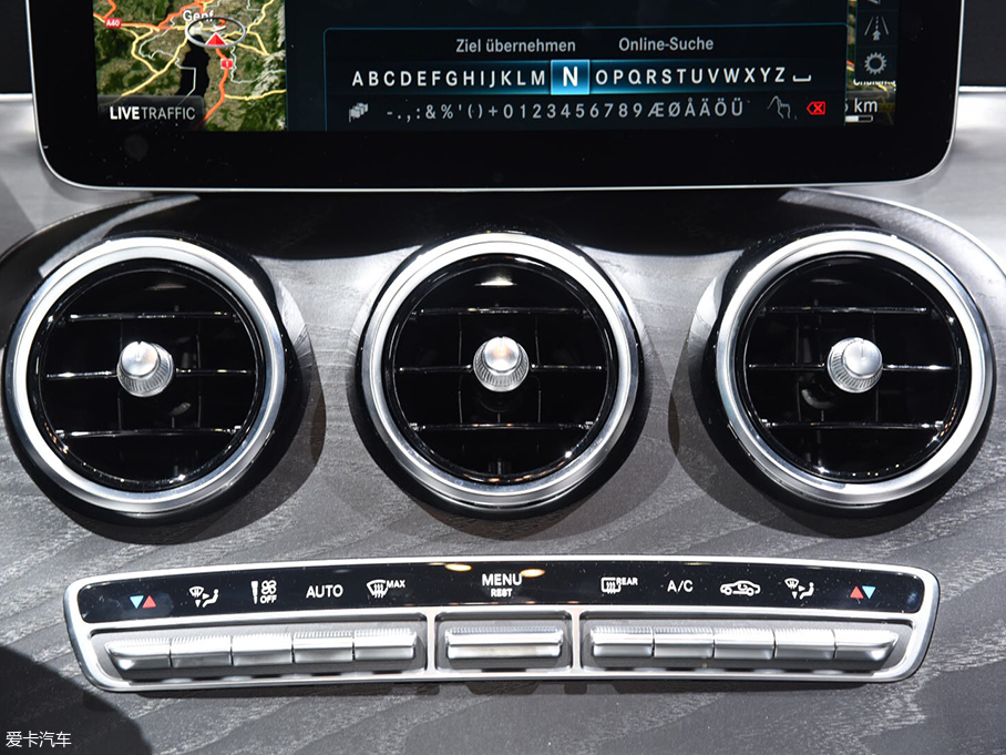 2018日內(nèi)瓦車展；V60；沃爾沃；奔馳；C級旅行版