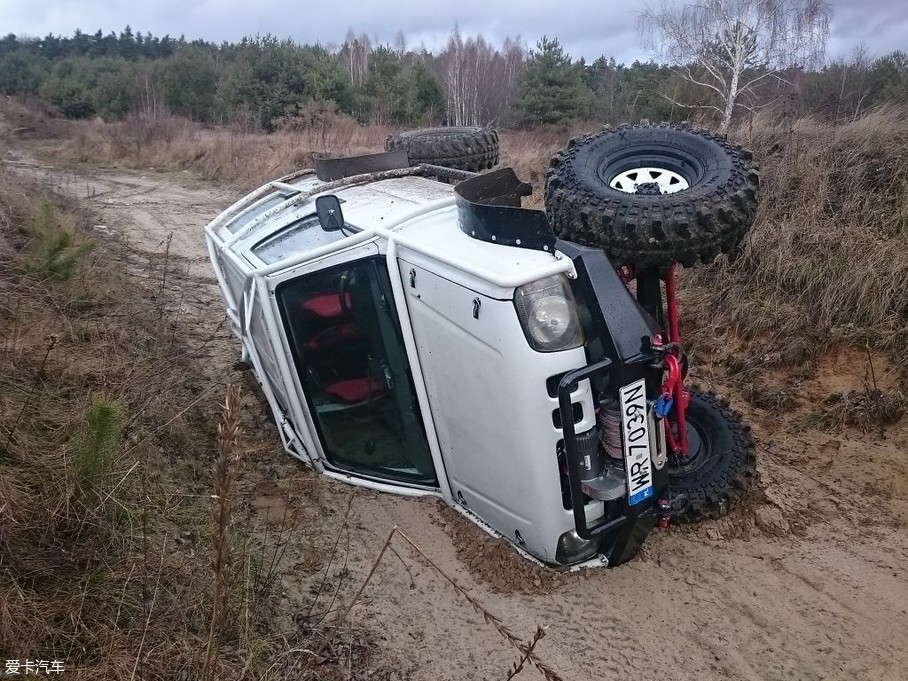 硬派SUV的