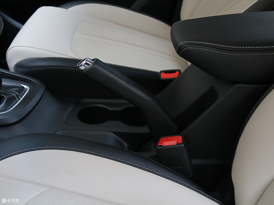 愛卡實拍全新寶駿360