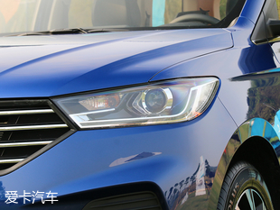 愛卡實拍全新寶駿360