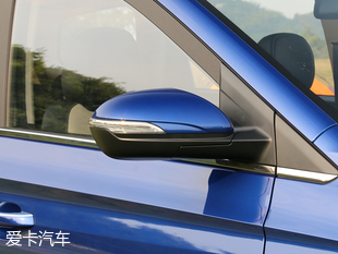 愛卡實拍全新寶駿360