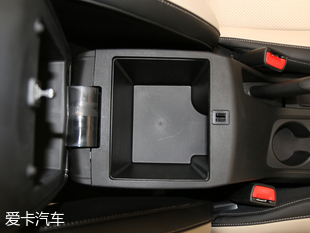 愛卡實拍全新寶駿360