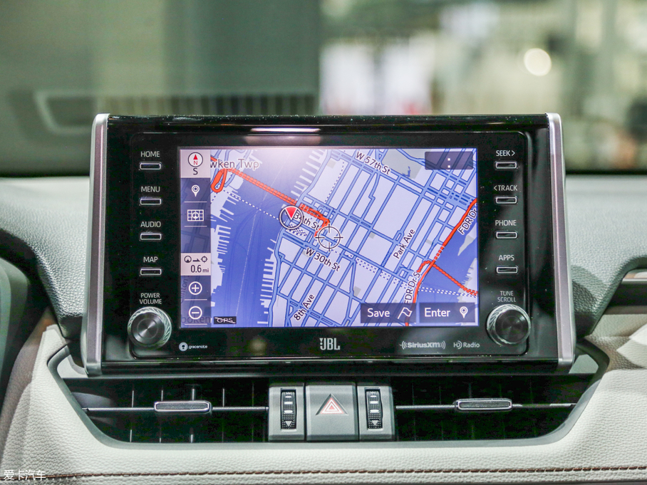 豐田RAV4對(duì)比現(xiàn)代途勝