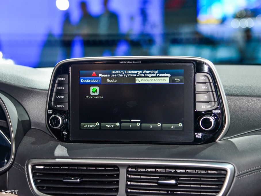 豐田RAV4對(duì)比現(xiàn)代途勝