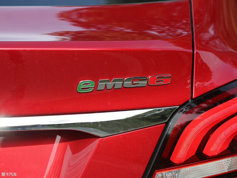 打造年輕系 靜態(tài)體驗名爵6插電混動版