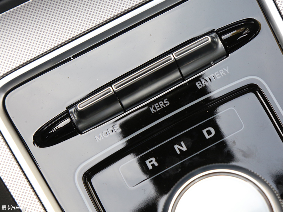 打造年輕系 靜態(tài)體驗(yàn)名爵6插電混動(dòng)版