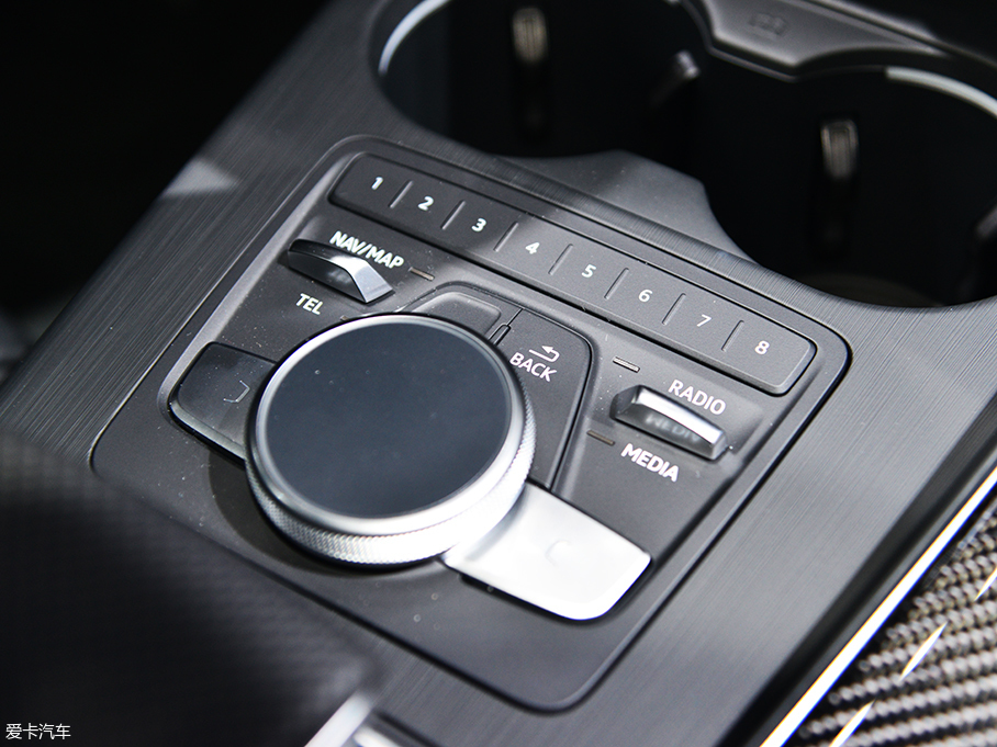 RS5对比C63