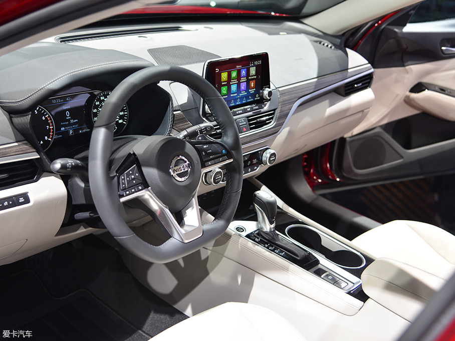 天籟對比蒙迪歐