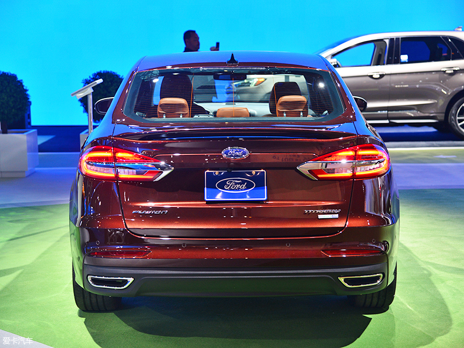 天籟對比蒙迪歐