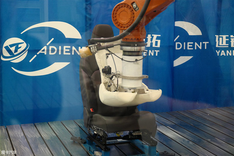 榮威RX8燈光&座椅解析