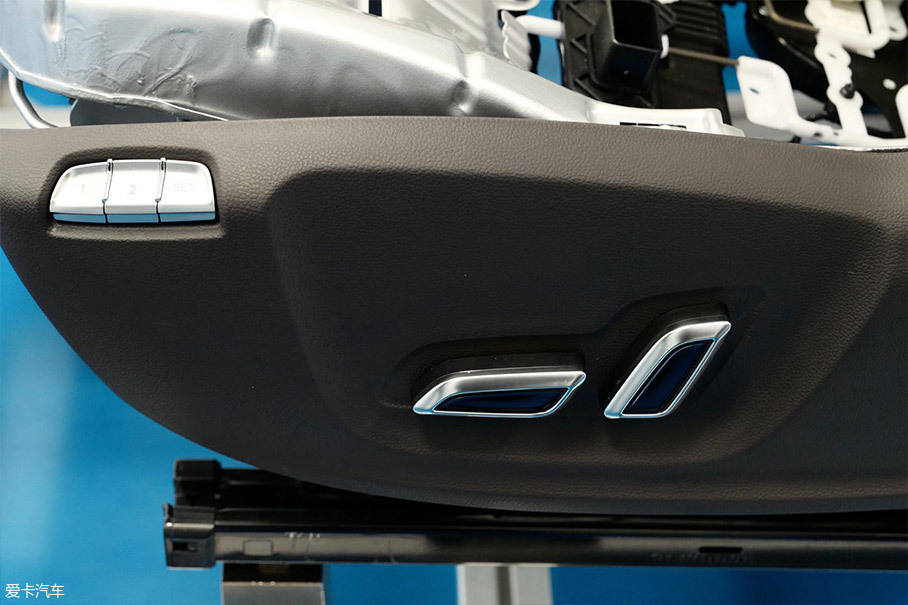 榮威RX8燈光&座椅解析