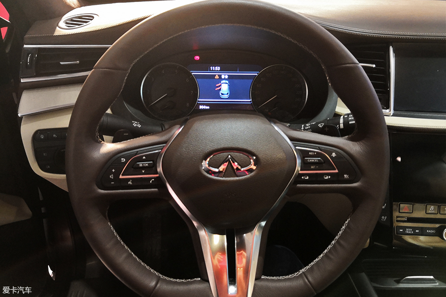 東風英菲尼迪QX50