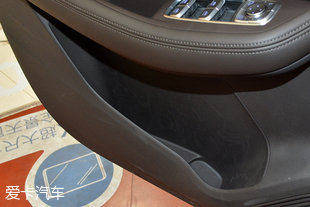 愛卡實拍榮威RX8 30T AWD