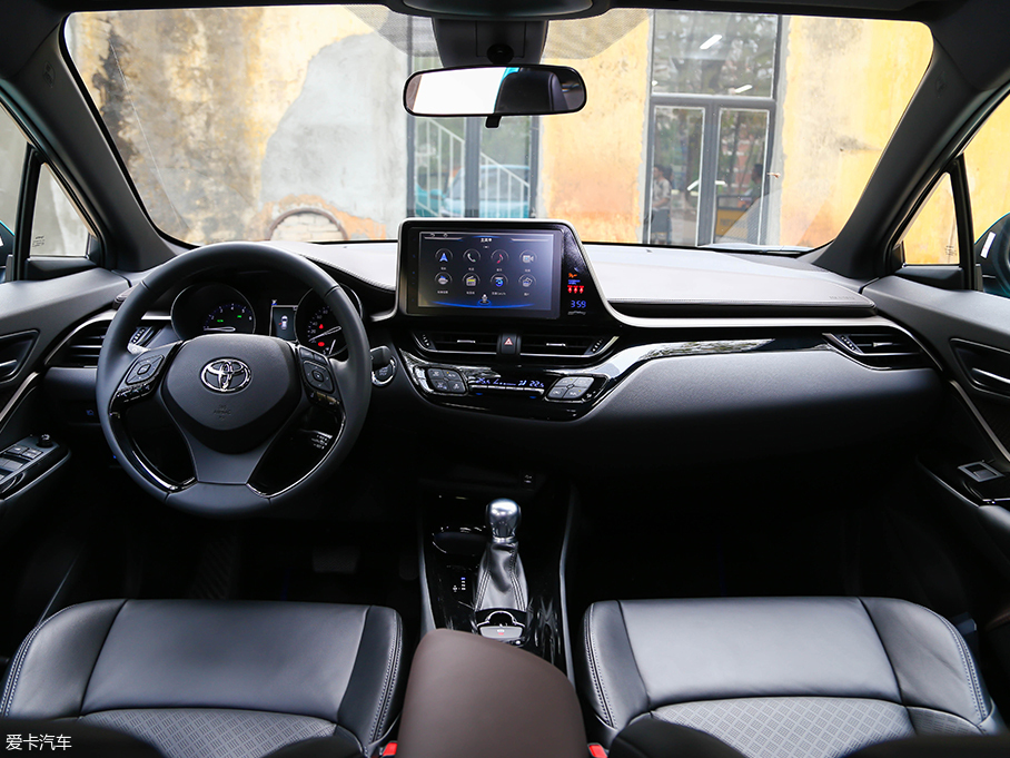 愛卡實拍廣汽豐田C-HR