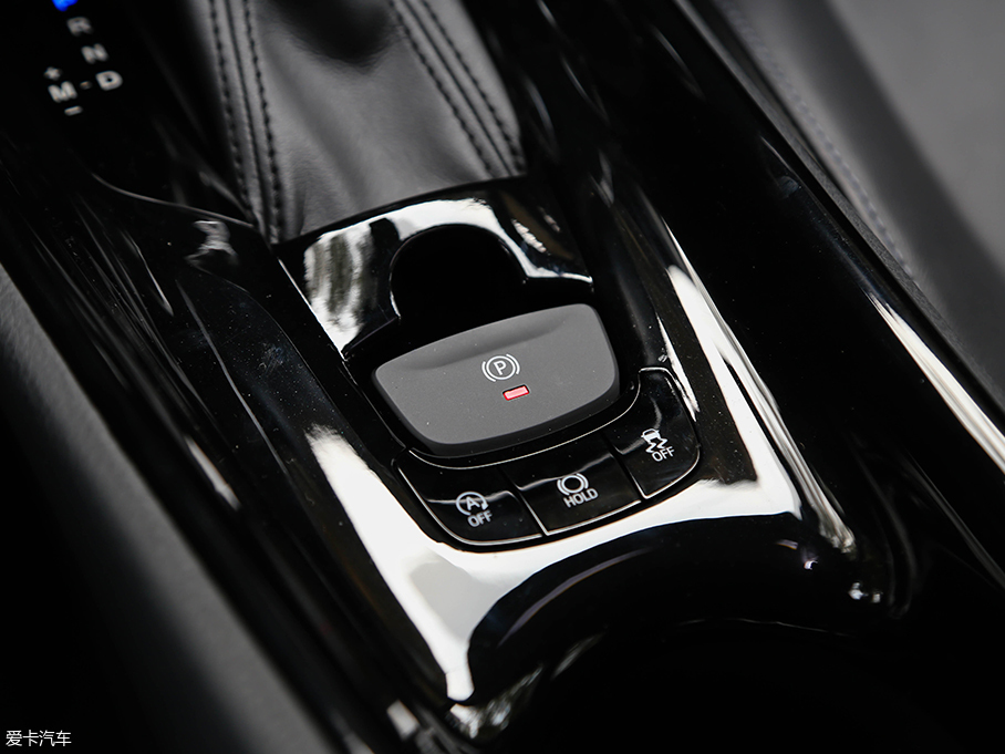 愛卡實拍廣汽豐田C-HR