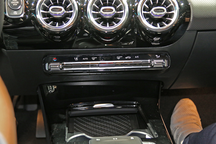 實拍北京奔馳新A級三廂