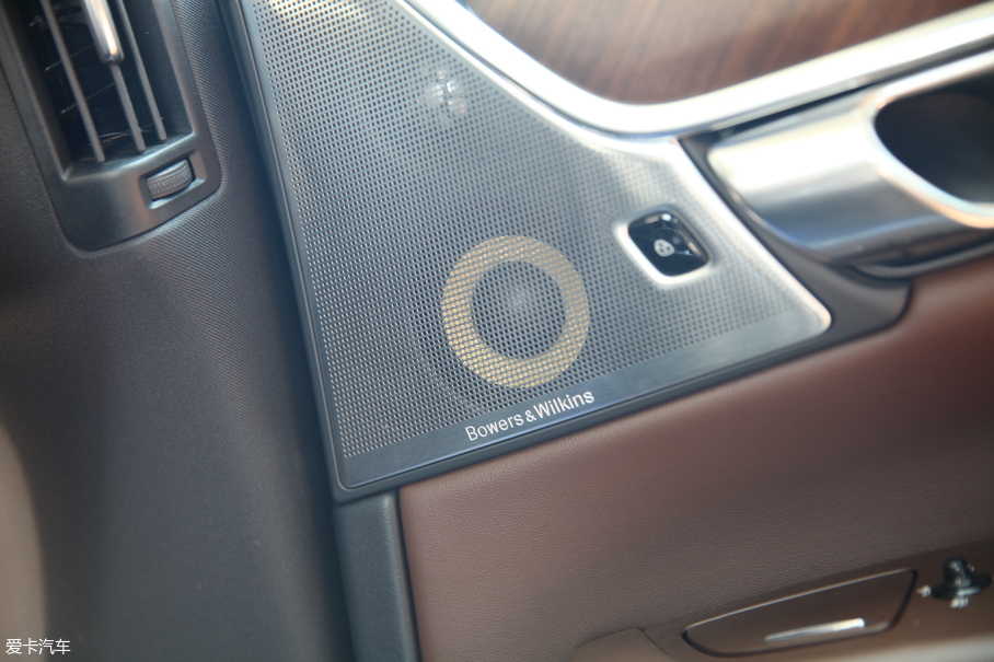 舒適表現誰更好？