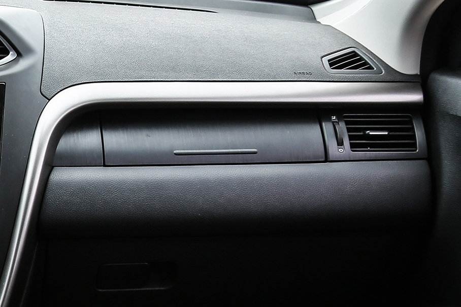 實拍一汽奔騰X80